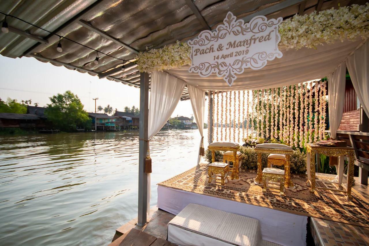 Bansuwan Homestay 암파와 외부 사진