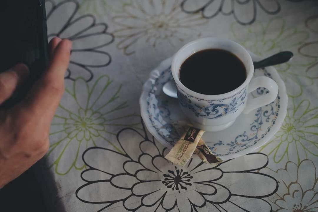 Bansuwan Homestay 암파와 외부 사진