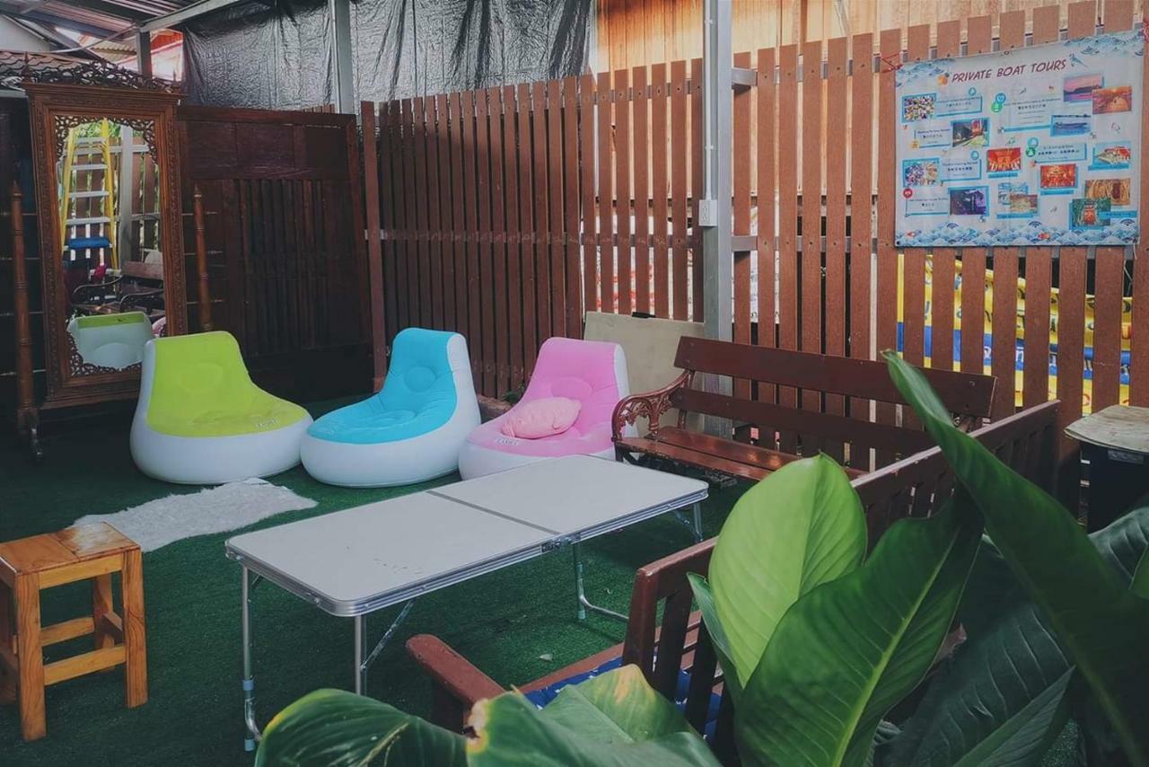 Bansuwan Homestay 암파와 외부 사진